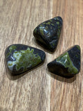 Siri Nyoke Tumble Stones