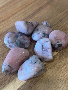 Strawberry Quartz Tumble Stones