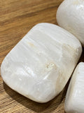 Scolecite Tumble